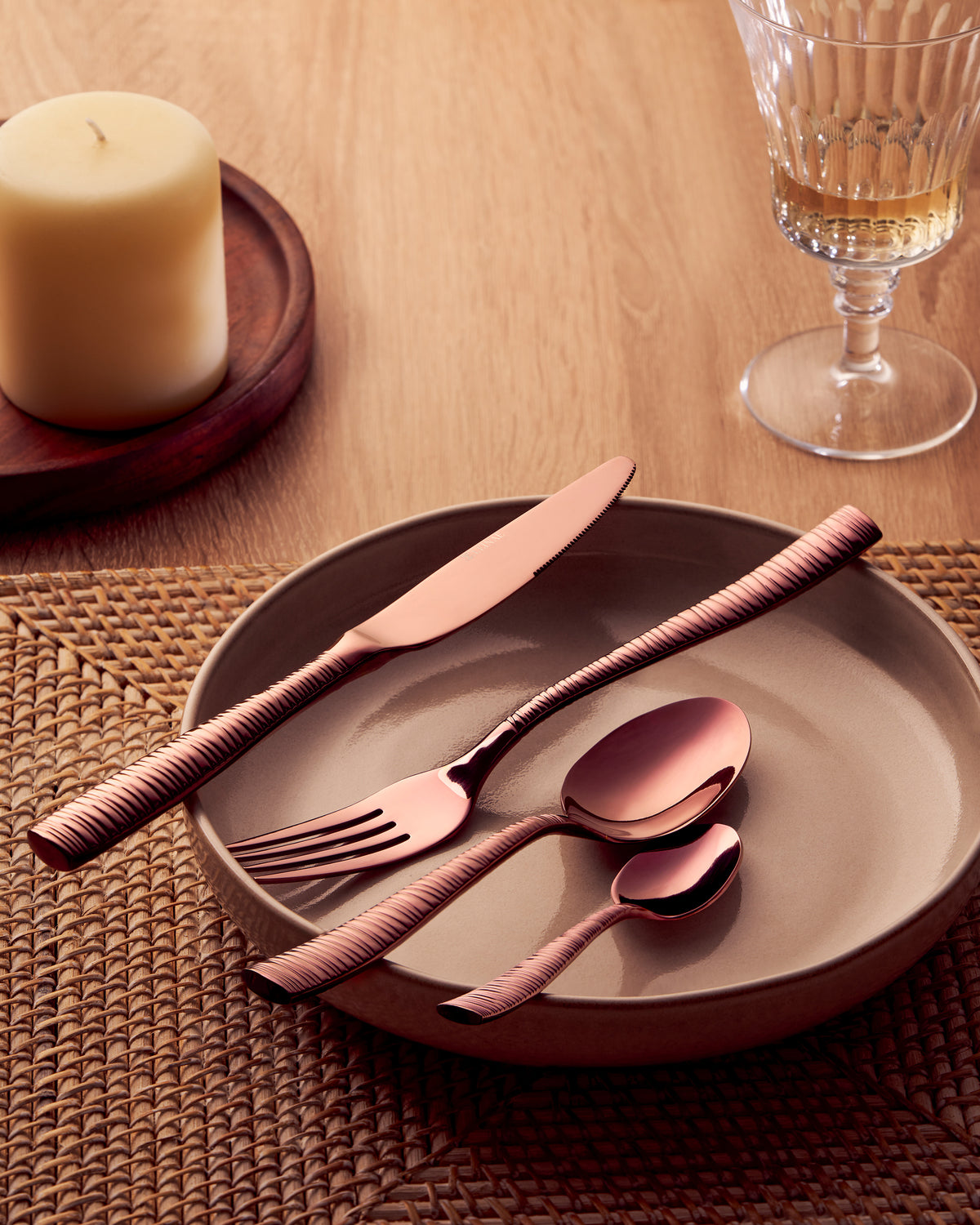 Pirouette 4-Piece Rose Gold Cutlery Set