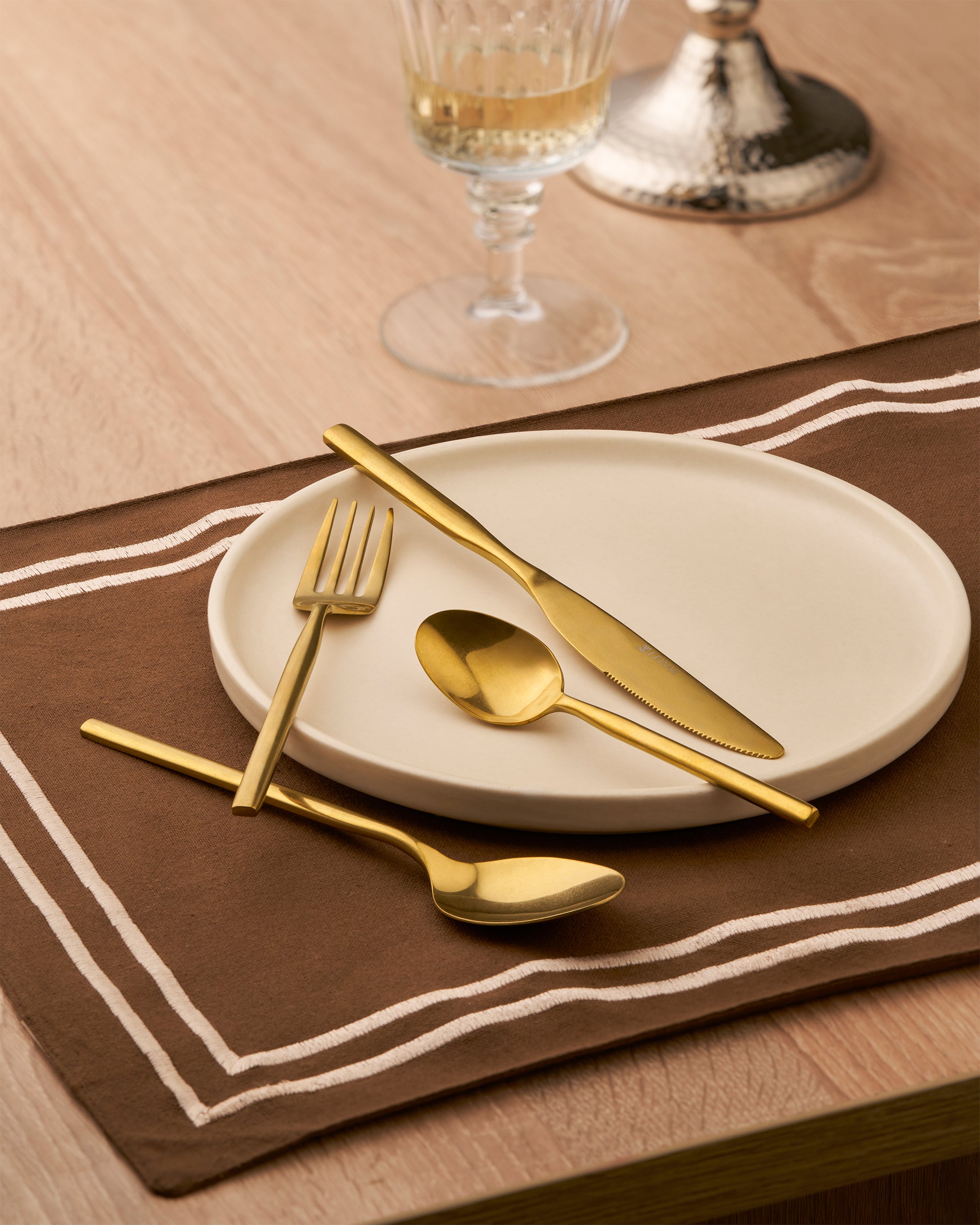 Amos 24-Piece Gold Cutlery Set