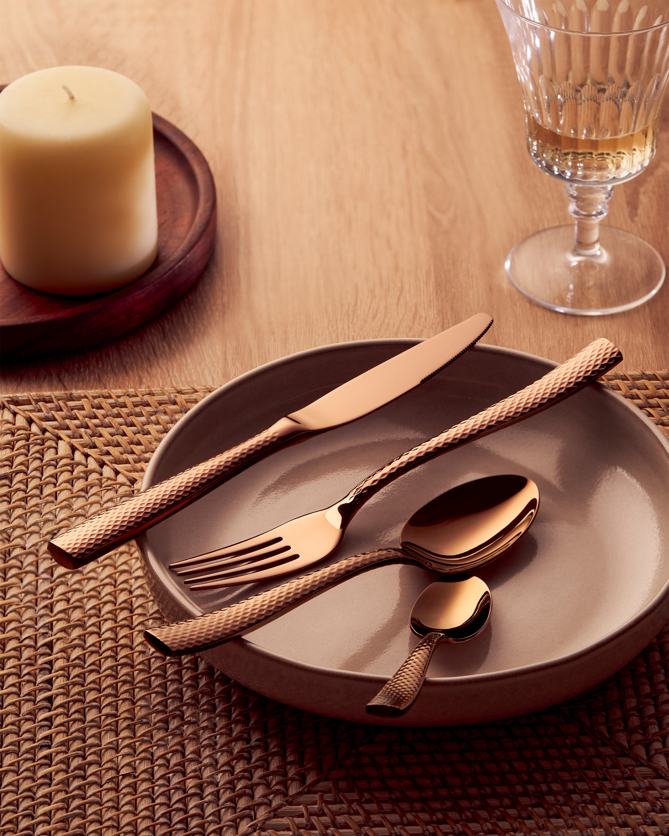 Alison 24-Piece Rose Gold Cutlery Set