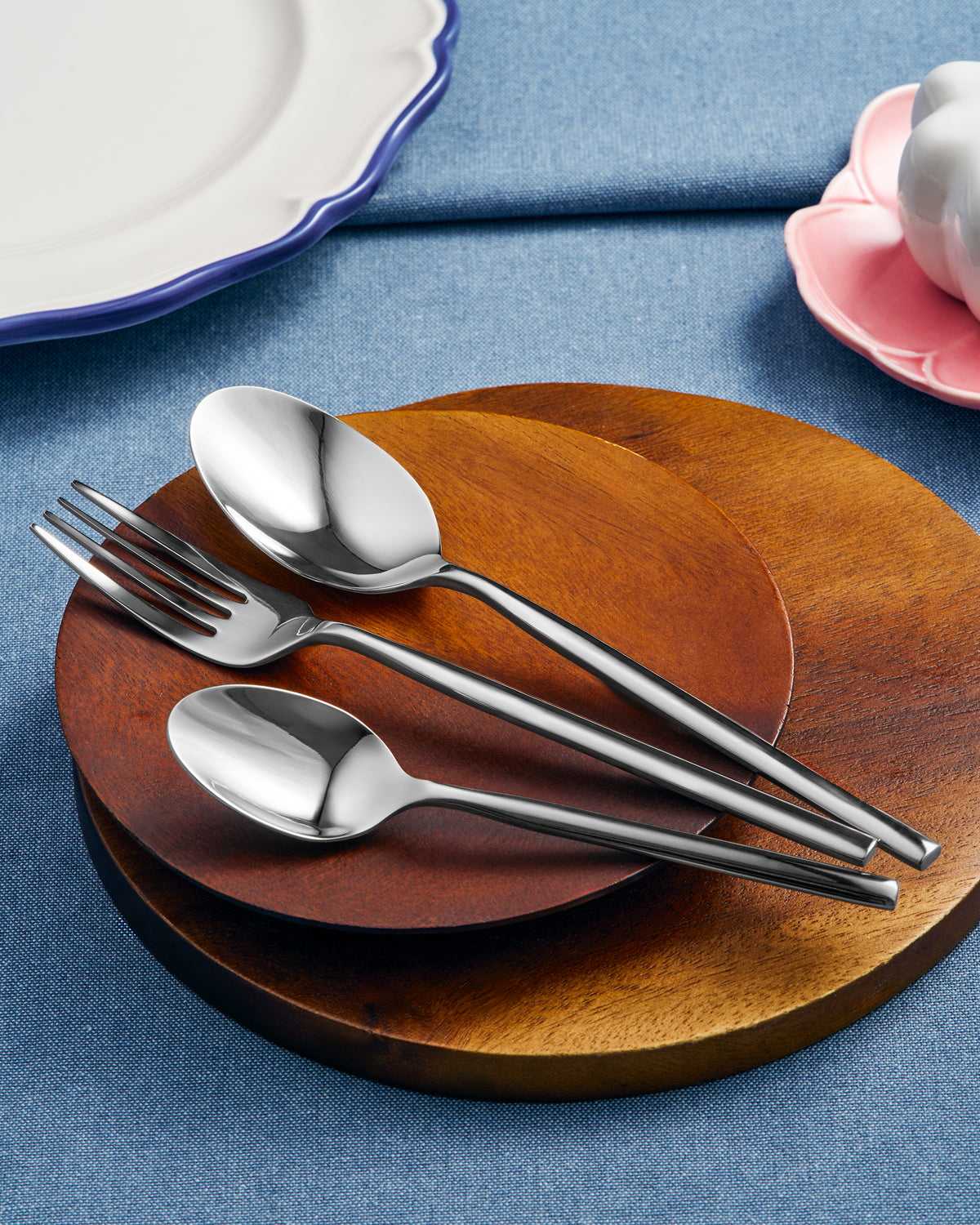 Ambre 18-Piece Silver Cutlery Set