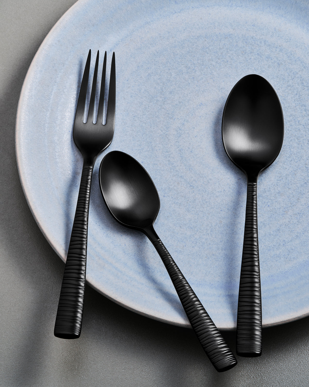 Margaux 18-Piece Black Cutlery Set