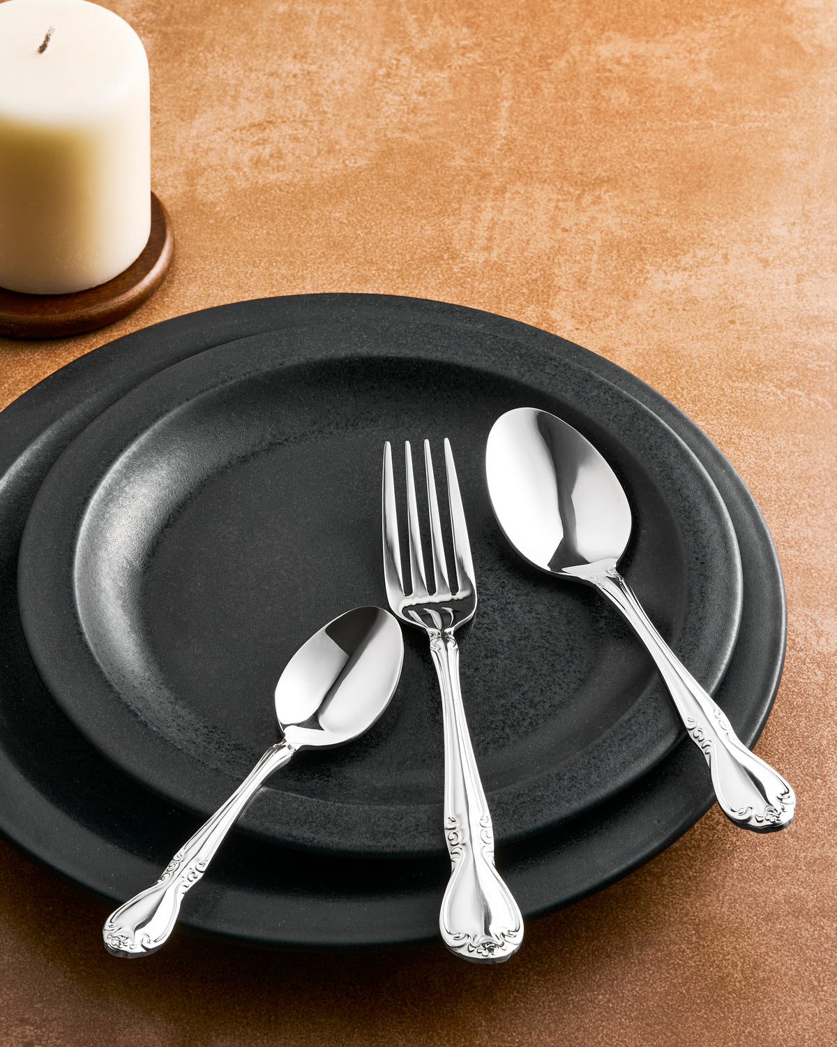 Seraphine 18-Piece Silver Cutlery Set