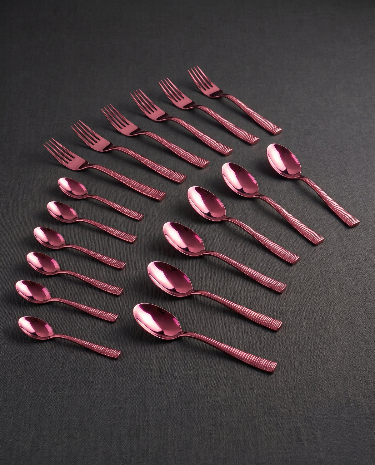 Margaux 18-Piece Rose Gold Cutlery Set